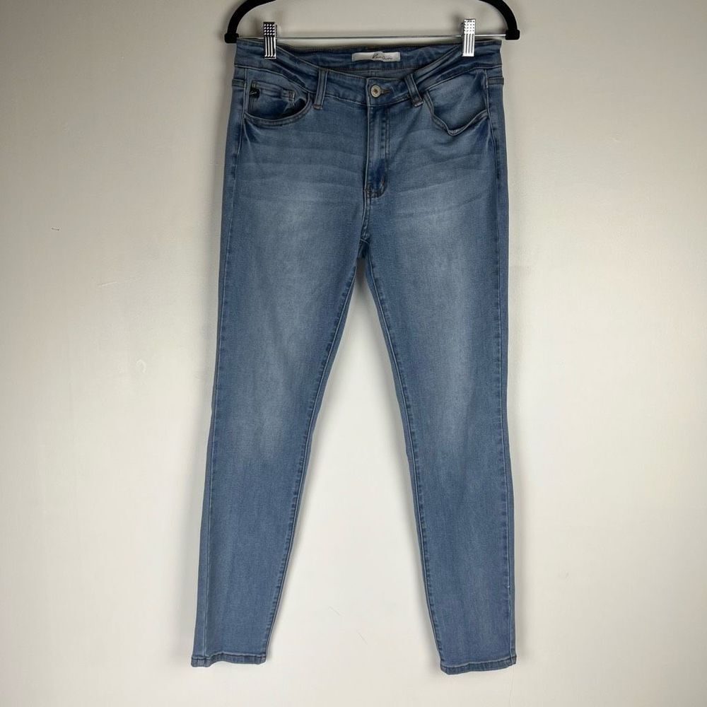 KanCan Mid Rise Super Skinny Light Wash Jeans Women’s Size 29/11
